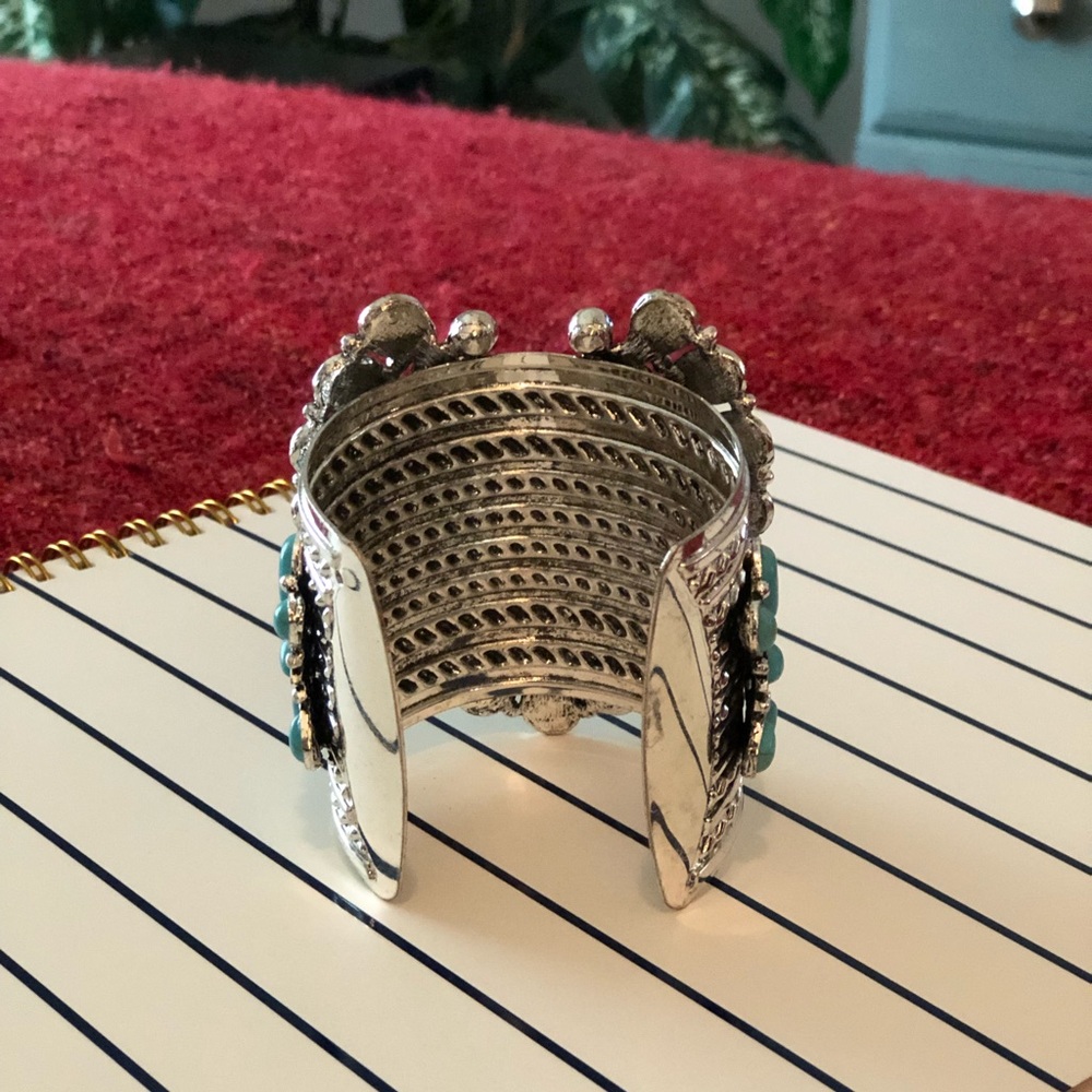 Cuffed Bangle - Picture 2 of 3